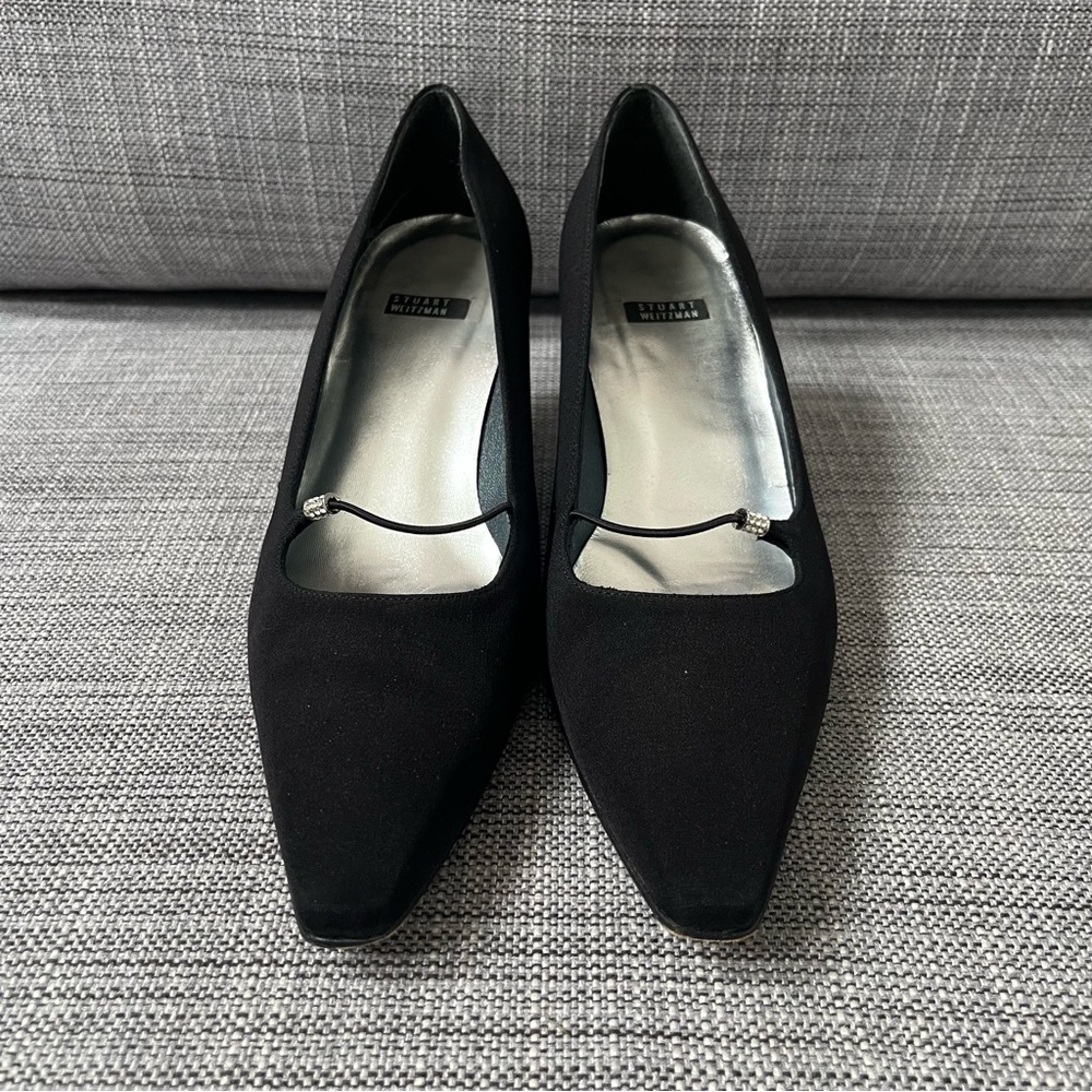 Stuart Weitzman Black Pointed-Toe Kitten Heel Pumps with Slim Strap Sz 8.5